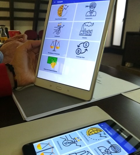 Estudiantes diseñan apps con el contenido de asignaturas de Dirección de Empresas